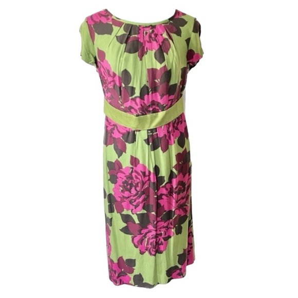 Boden Dresses & Skirts - NWOT Boden Floral Green Dress Size 6 Regular
